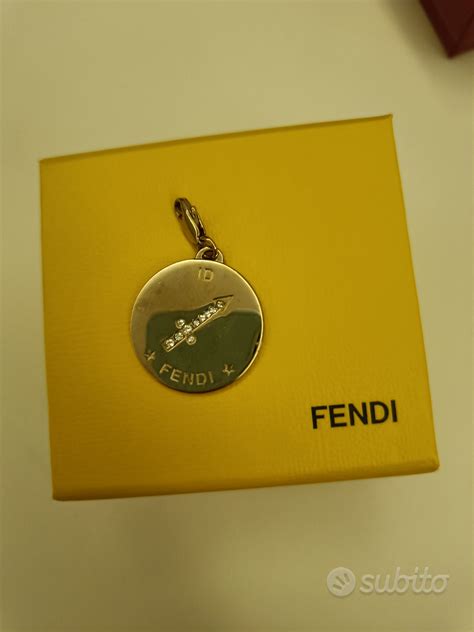 fendi ciondolo iniziali amazon|1.